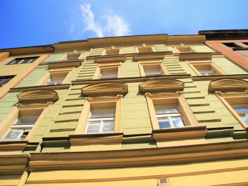 פראג Vlkova Palace מראה חיצוני תמונה